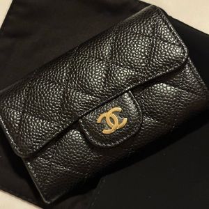 Chanel black caviar gold hardware small flap card BNIB